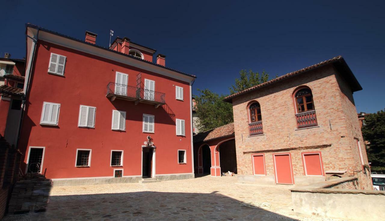 Aparthotel La Rocca Di Efisio Costigliole d'Asti Exterior foto